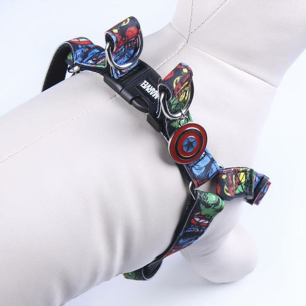 Marvel Dog Harness Black M/L-8