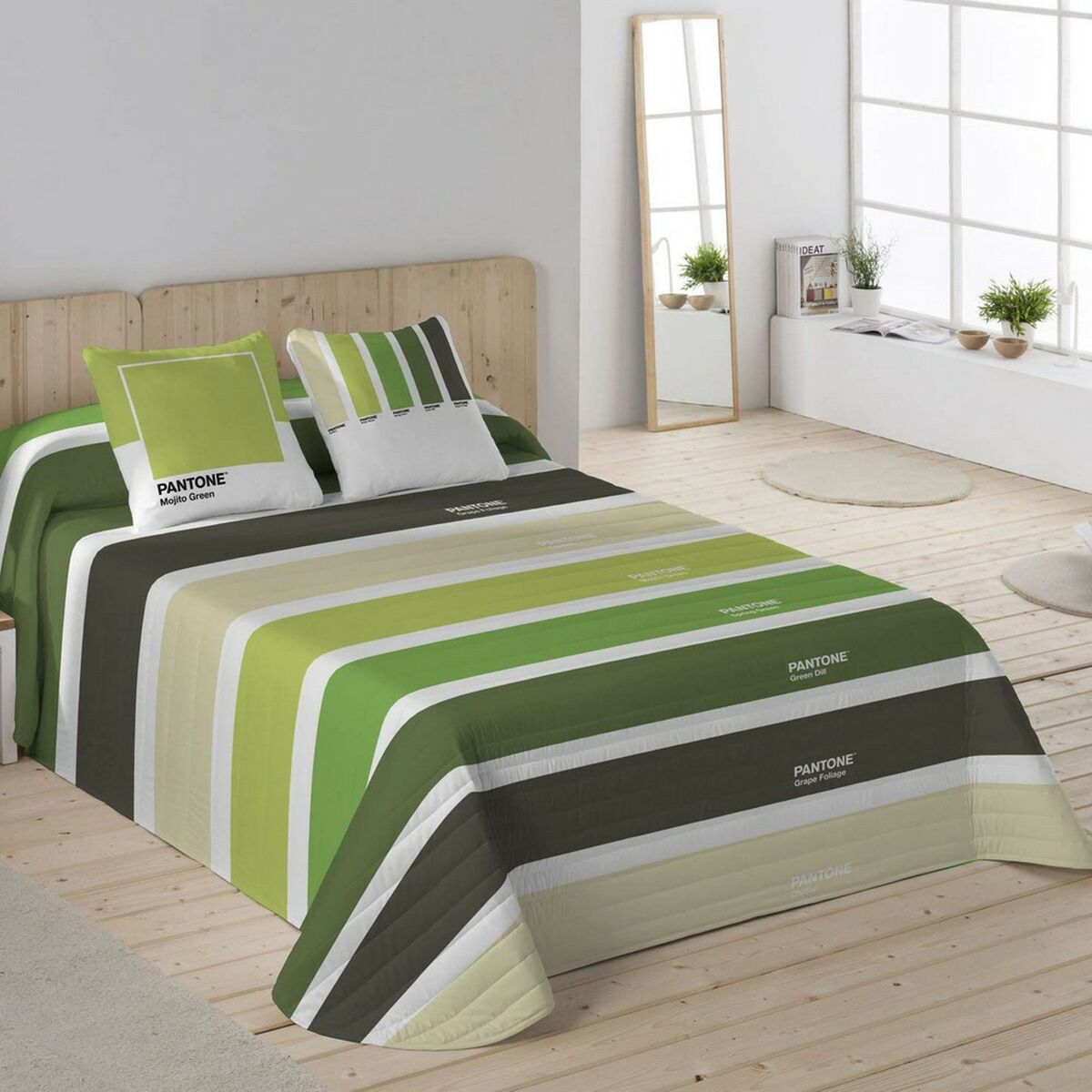 Wide Pantone bedspread-3