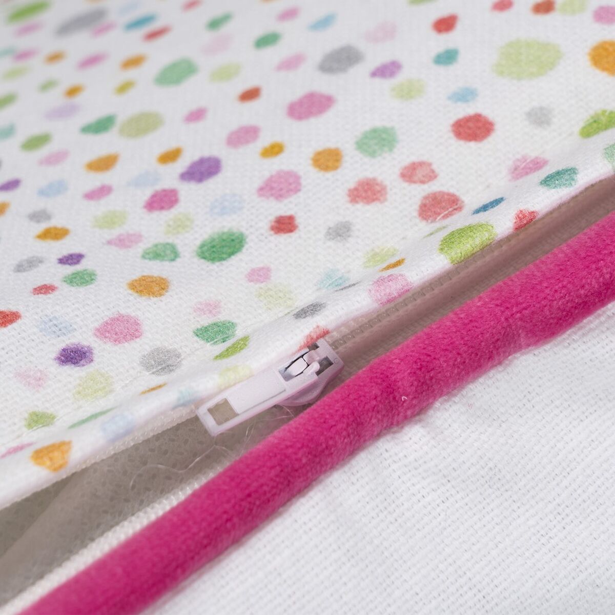 כרית תינוק פיל 45 x 45 ס 