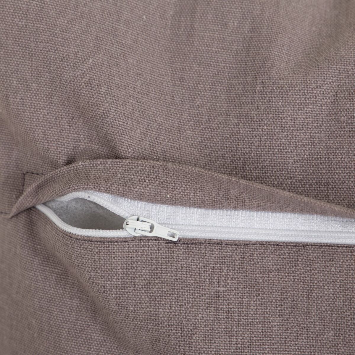 כרית סגולה 60 x 60 ס 