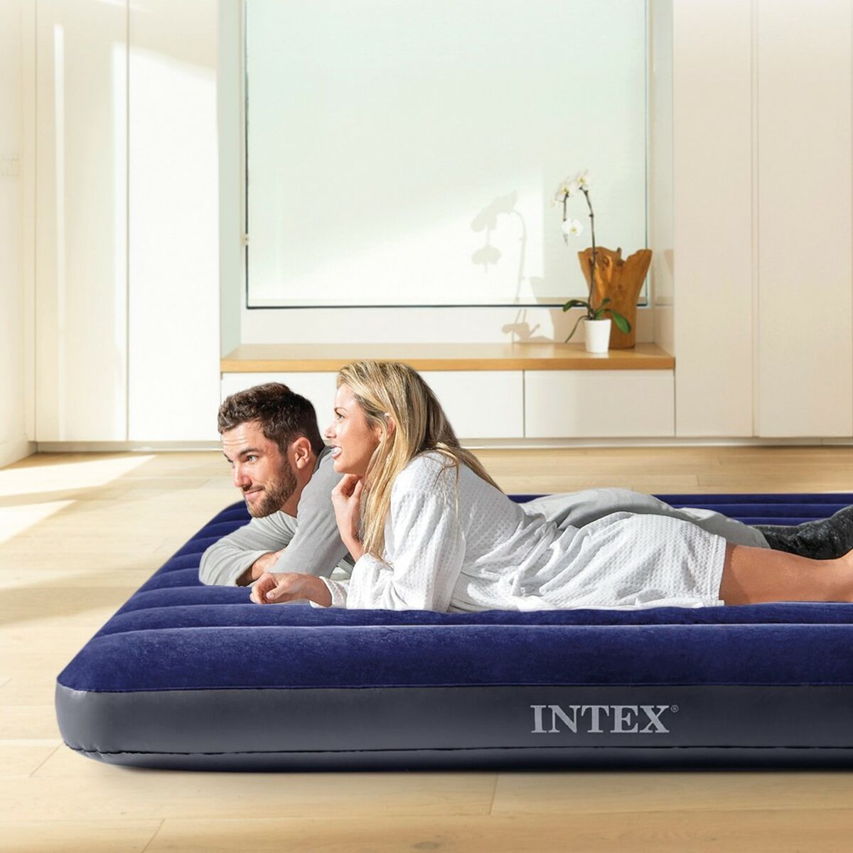 Надувная кровать Intex Beam Standard Classic Downy 183 x 25 x 203 cm-4