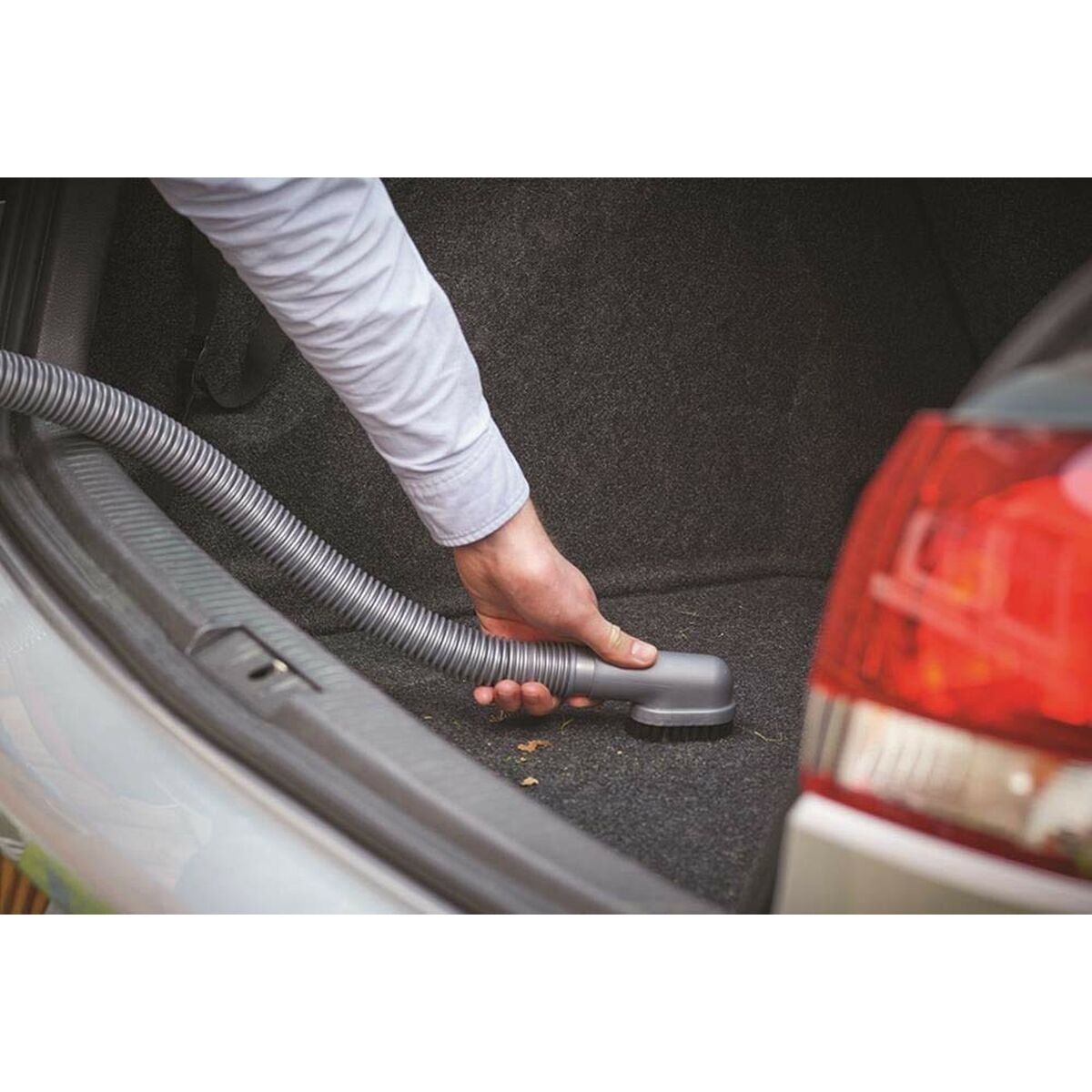 Ручной пылесос Black & Decker ADV1200-6