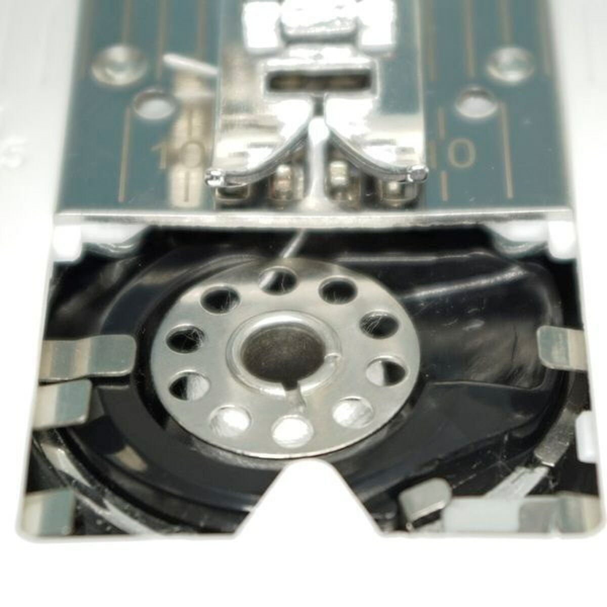 Швейная машина Łucznik LENA 2019-3