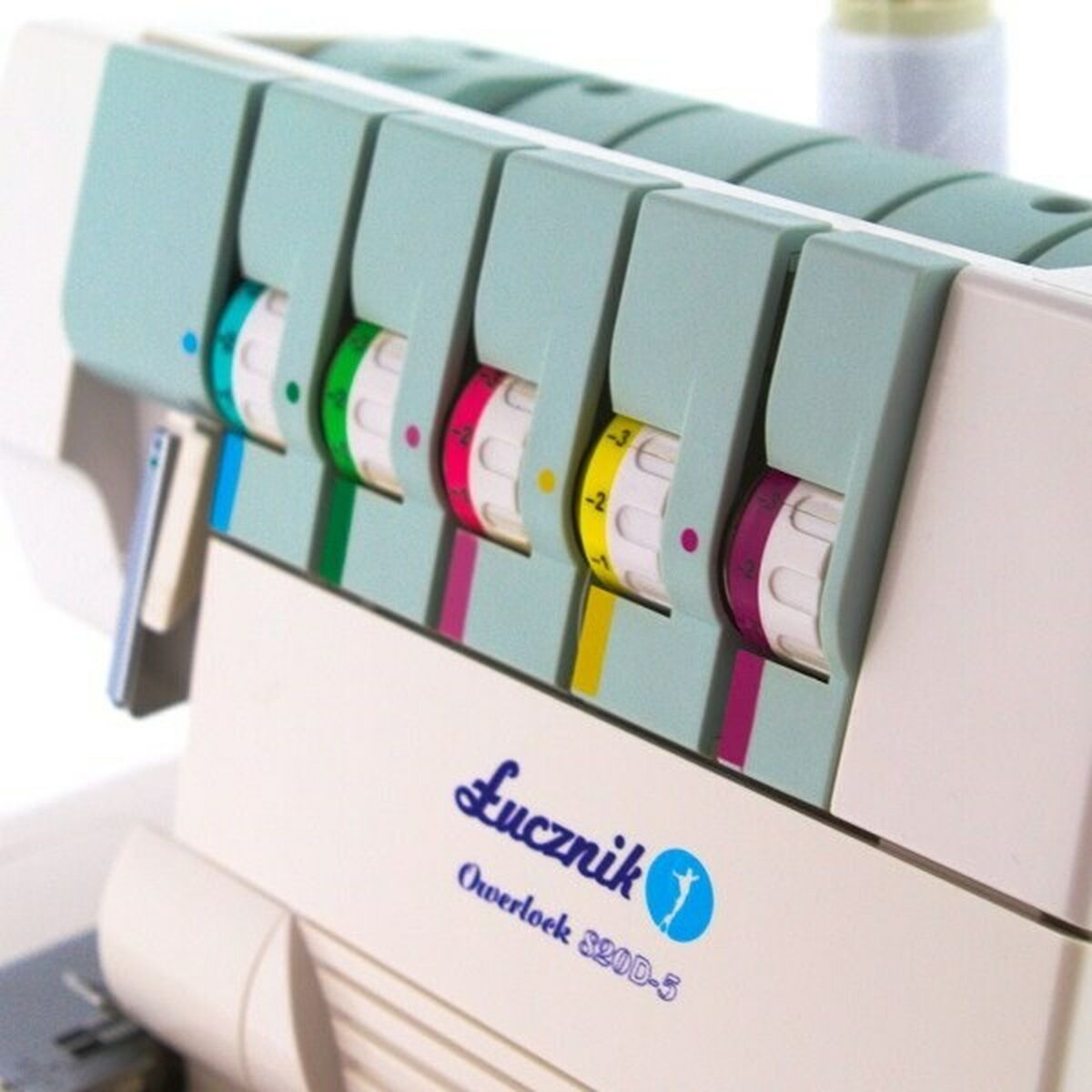 Швейная машина Łucznik 820 D-5-4