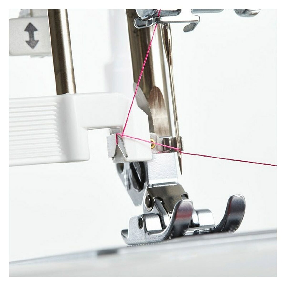 Швейная машина Pfaff Smarter 160S-2