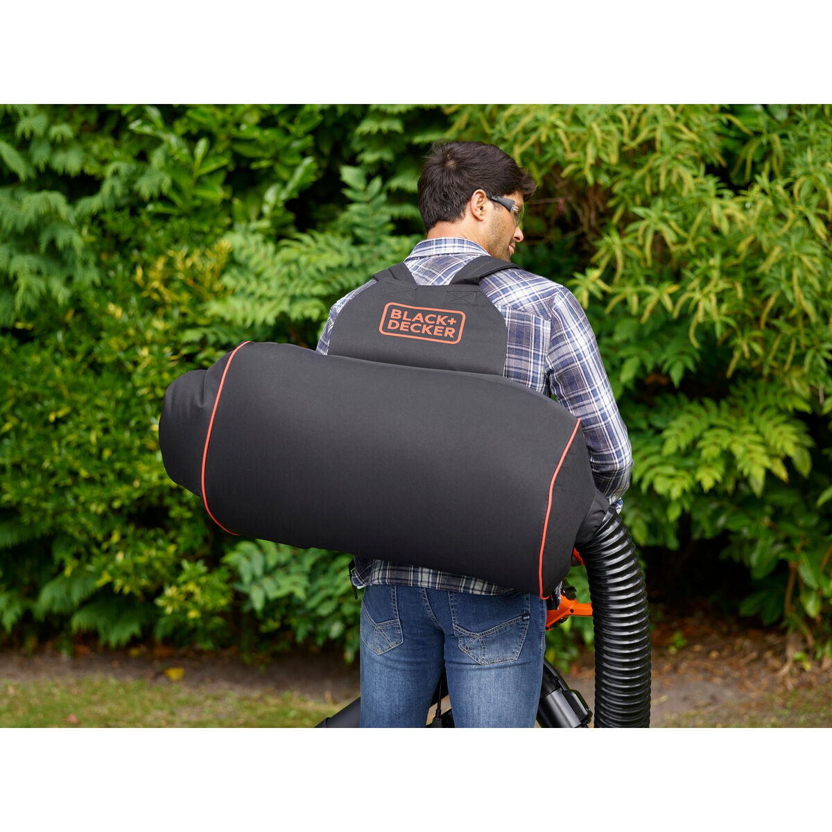 Black & Decker blower BEBLV300-QS-5