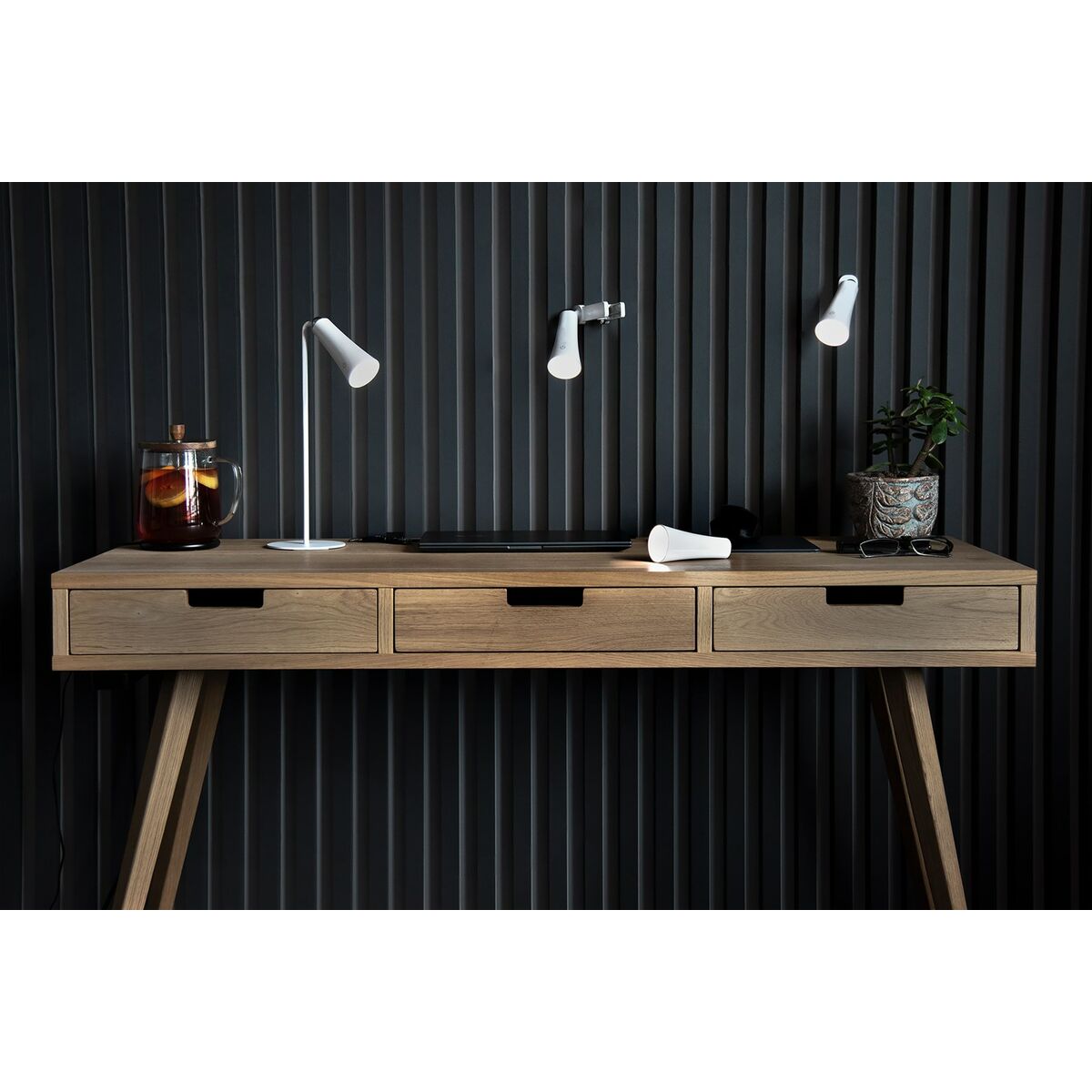 Настольная лампа Activejet AJE-IDA 4in1 Белый 80 Металл Пластик 150 Lm 5 W-6