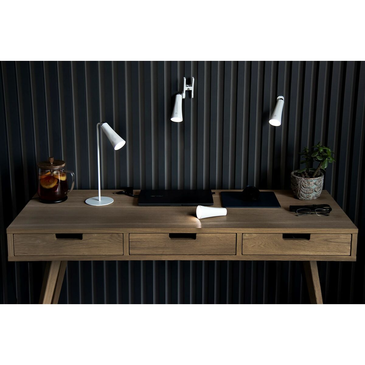 Настольная лампа Activejet AJE-IDA 4in1 Белый 80 Металл Пластик 150 Lm 5 W-8