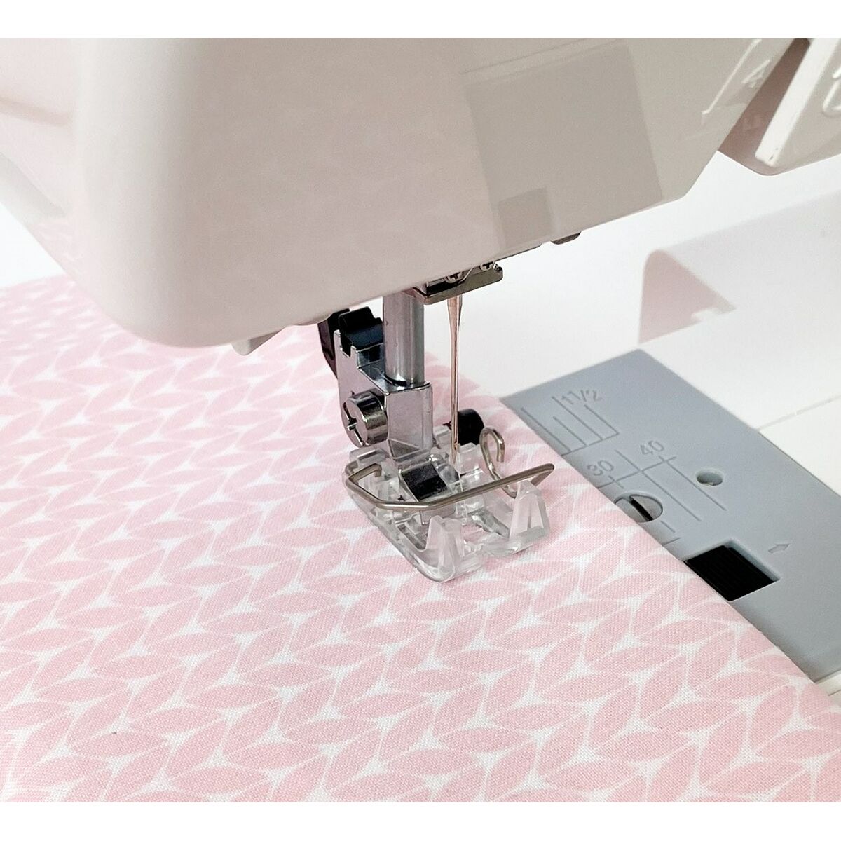 Sewing machine Janome JUNO by JANOME J15R 3 x 27 x 16 cm-7
