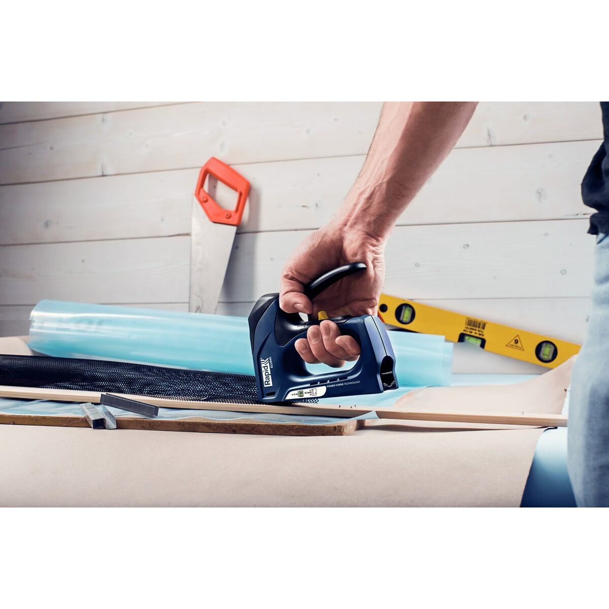 Hızlı zımba ALU940-4