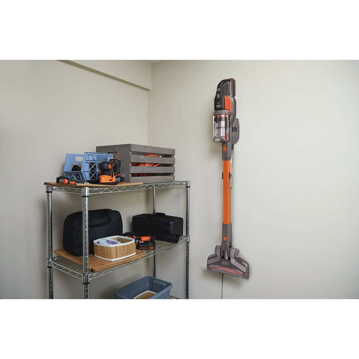 Black & Decker Cord Free Vacuum Cleaner BHFEV182B-XJ Orange Titanium-2