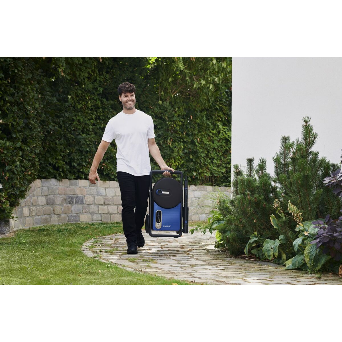 Nilfisk Mükemmel 170 basınçlı yıkama makinesi - POWER 2100 W-6