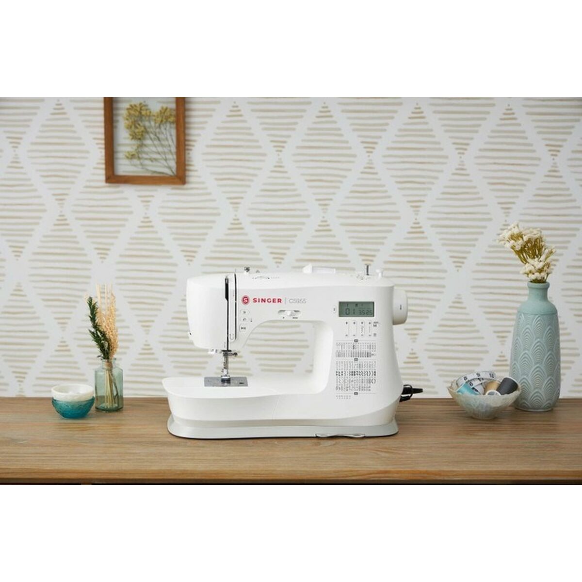 Singer sewing machine C5955-2
