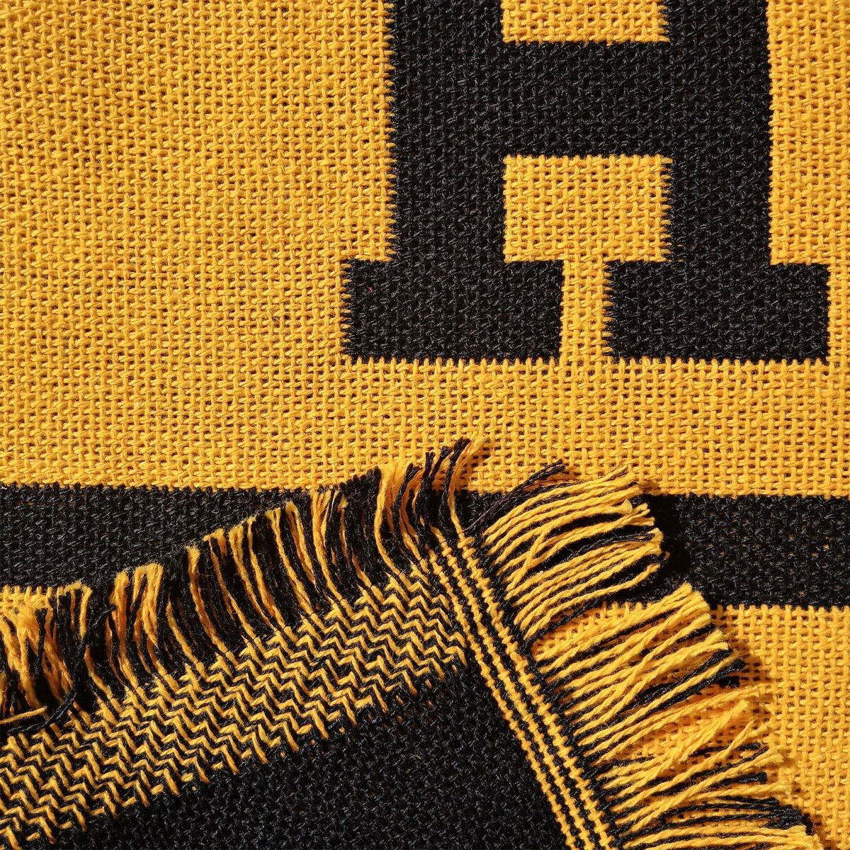 Harry Potter Hufflepuff House Blanket 230 x 260 cm 230 x 2 x 260 cm-4