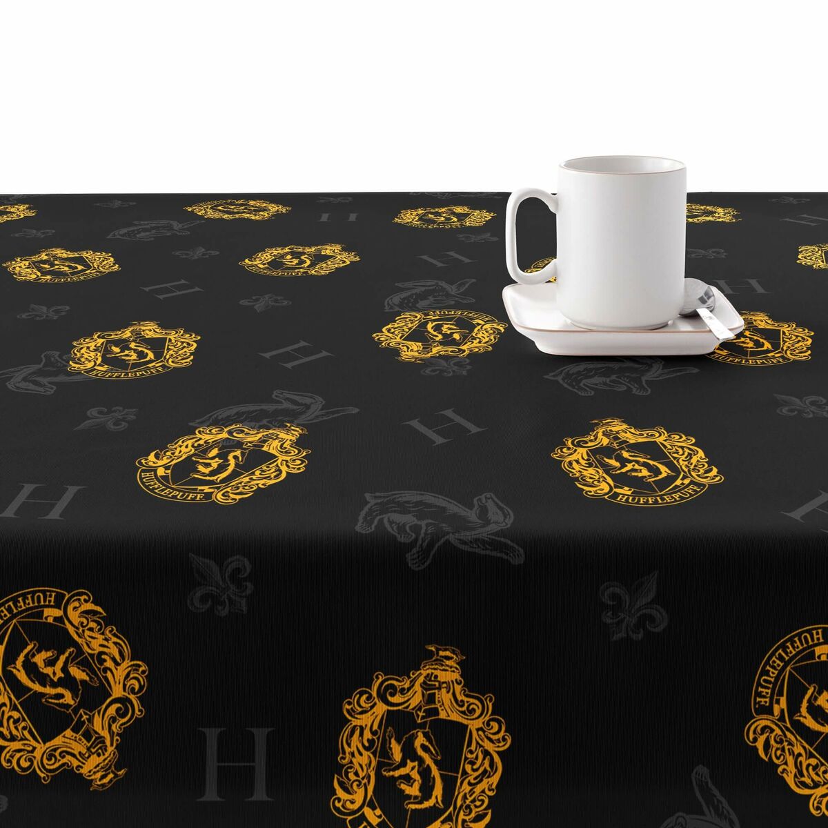 Harry Potter Hufflepuff 200 x 140 cm stain resistant resin tablecloth-2