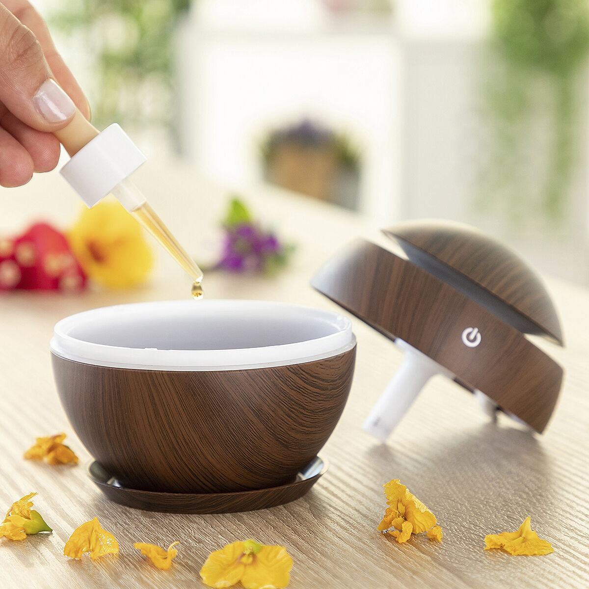 Dark Walnut InnovaGoods Mini Humidifier and Odor Sprayer-6