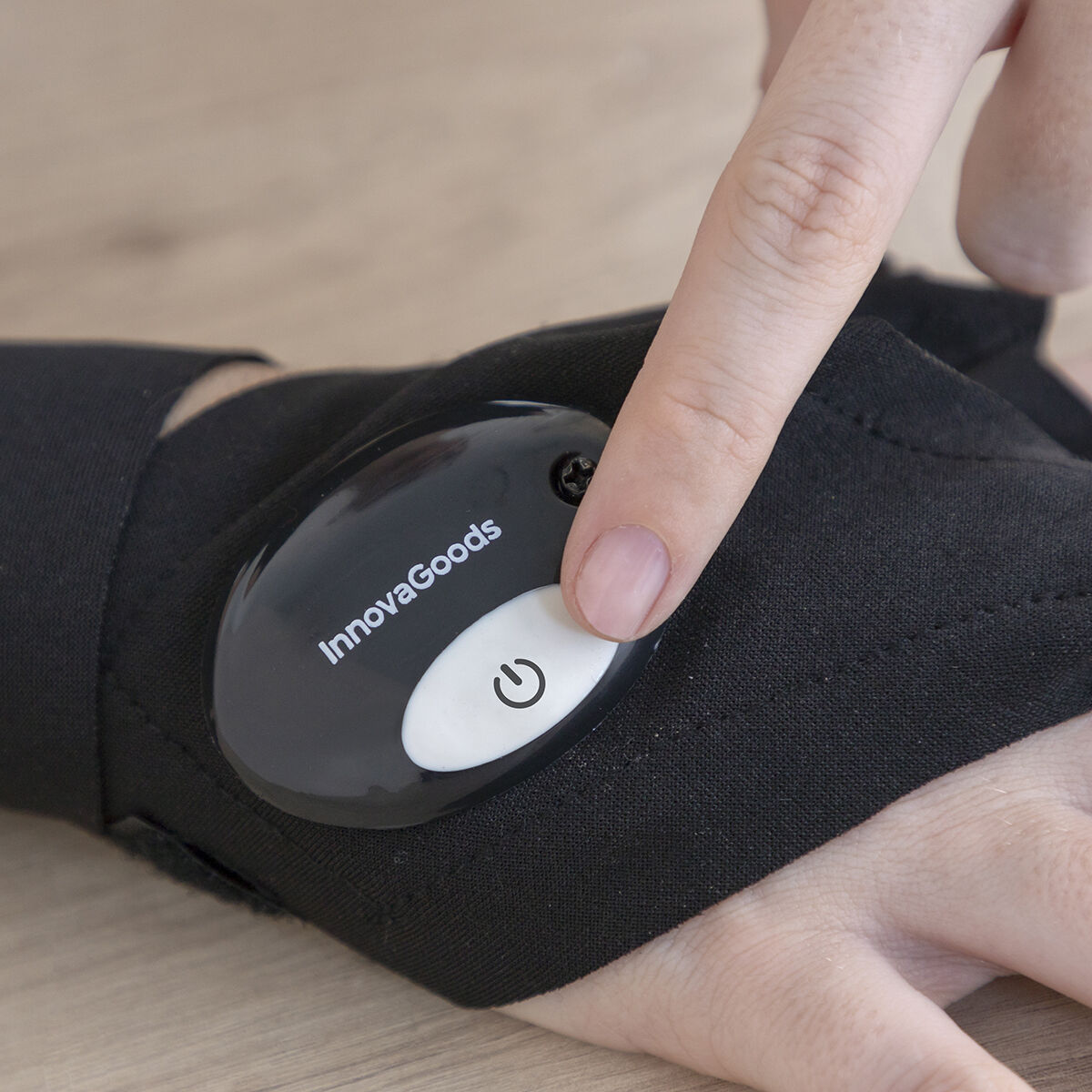 Gleds InnovaGoods LED Eldiven 2 adet-7