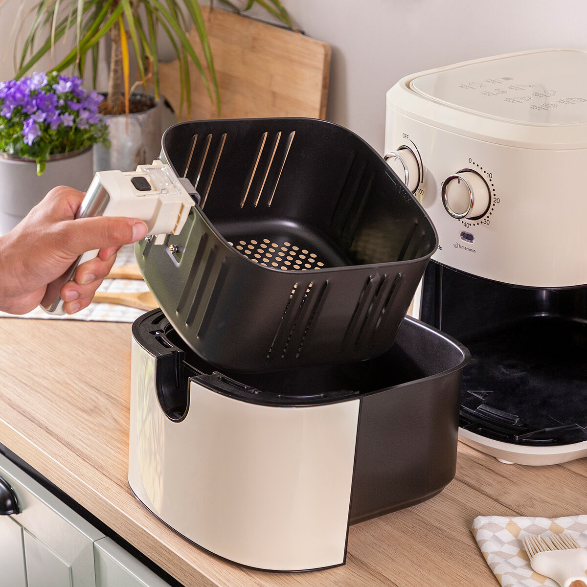 Аэрофритюрница InnovaGoods Vynner Pro 5500 Кремовый 1700 W 5,5 L Нержавеющая сталь-8