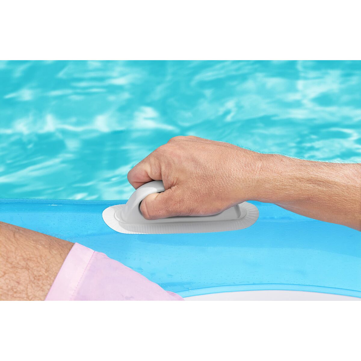 Надувное кресло для бассейна Bestway Relaxer 153 x 102 cm-6
