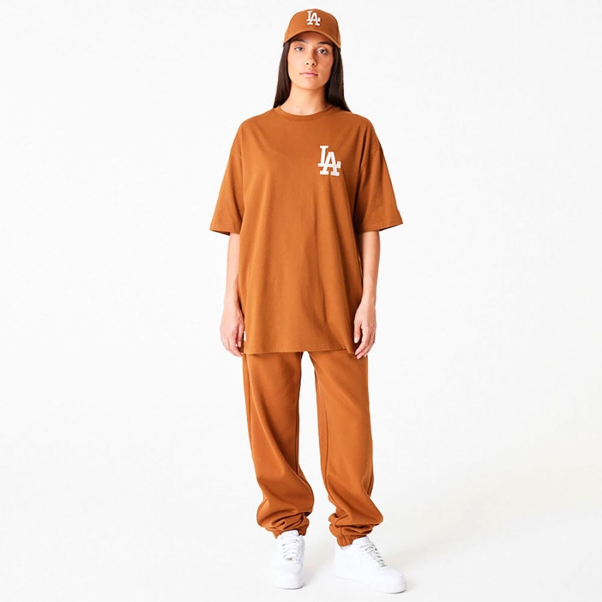 Men's Short Sleeve T-Shirt New Era TEE LOSDOD TPNSTN 60416427 Brown-5