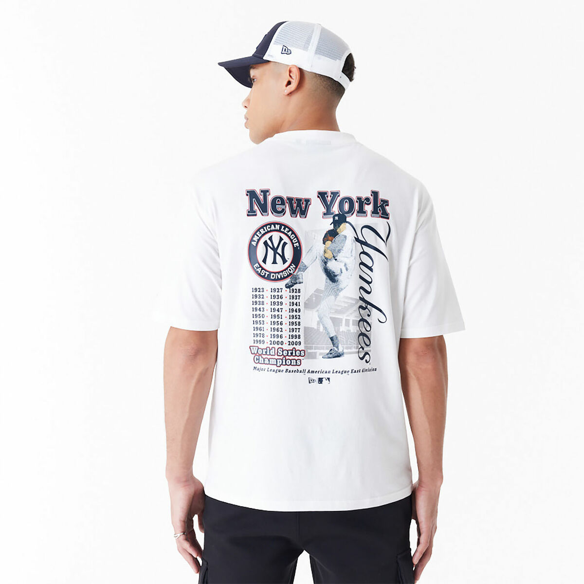 Men's Short Sleeve T-Shirt New Era MLB PLAYER GRPHC OS TEE NEYYAN 60435538 White-2
