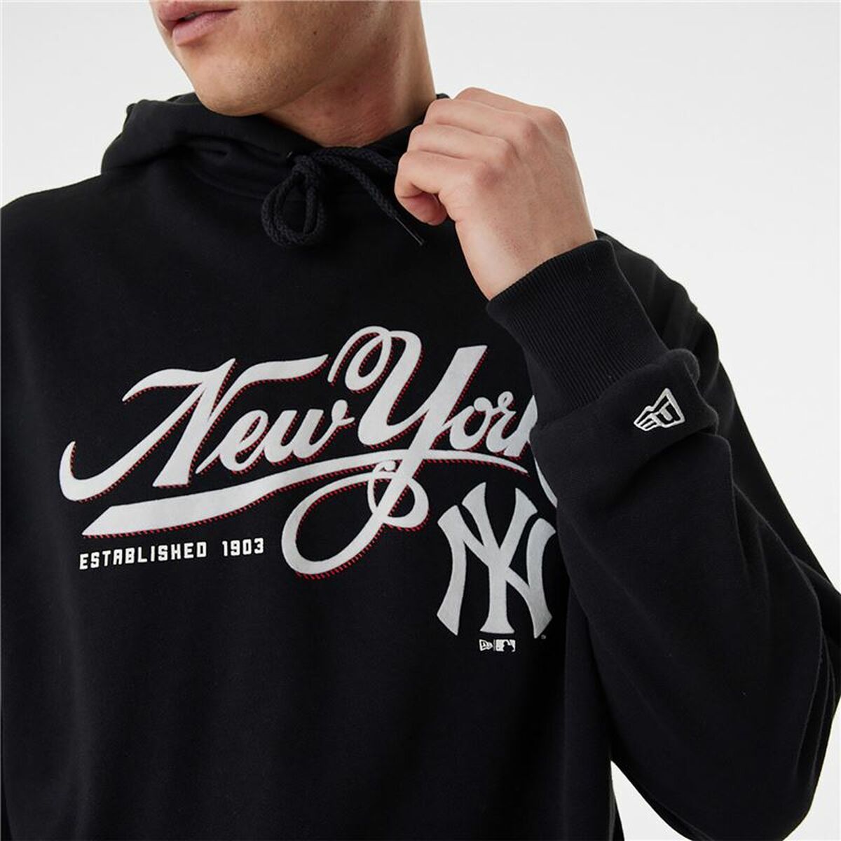 Unisex New Era MLB Retro Graphic New York Yankees Hoodie Black-5