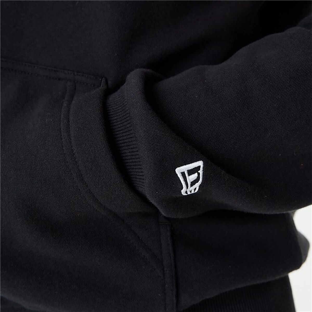Unisex New Era NBA Color Insert Chicago Bulls Hoodie Black-6