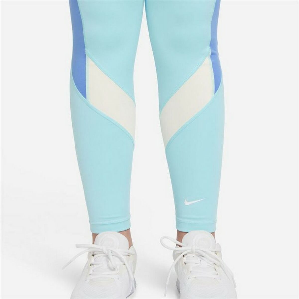 Nike Dri-FIT One Kadın Spor Tayt Aquamarine-4