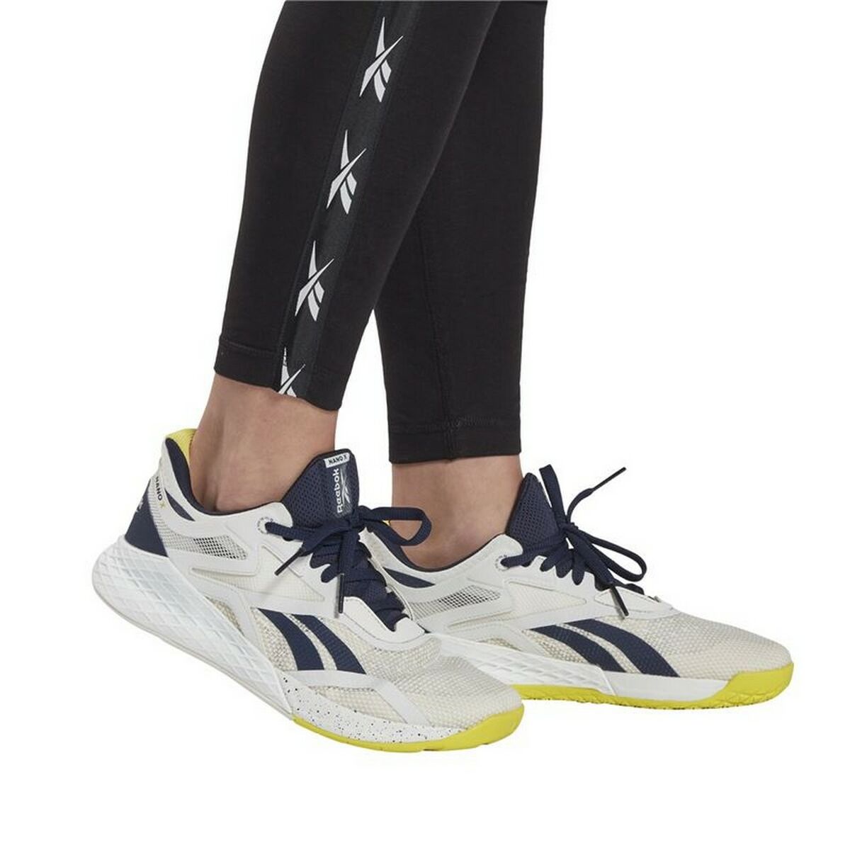 Женские спортивные колготки Reebok Vector Tape Чёрный-6