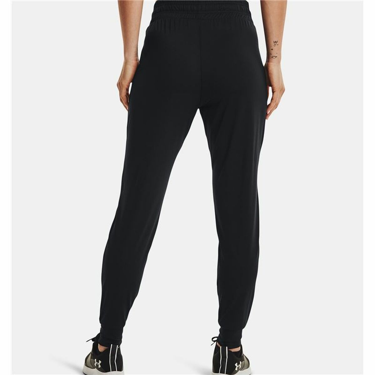 Under Armour Long Sweatpants Woman Black-4