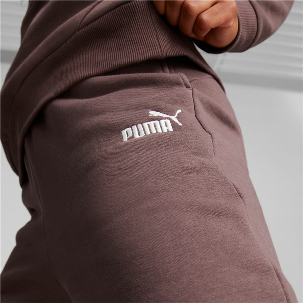 Adult Sweatpants Puma Ess + Embroidery High-Waist Brown Woman-2
