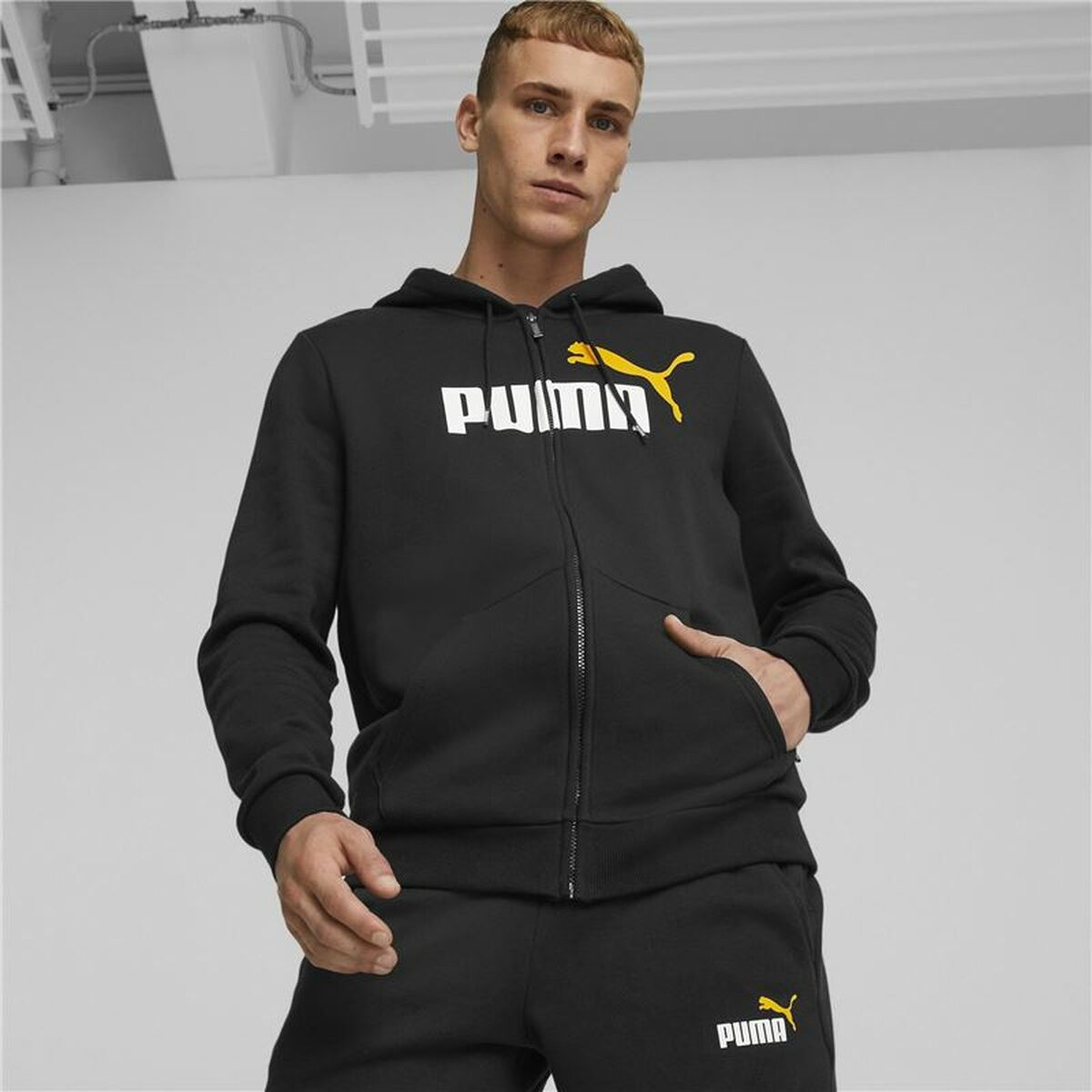 Толстовка с капюшоном мужская Puma Essentials Two Tone Чёрный-6