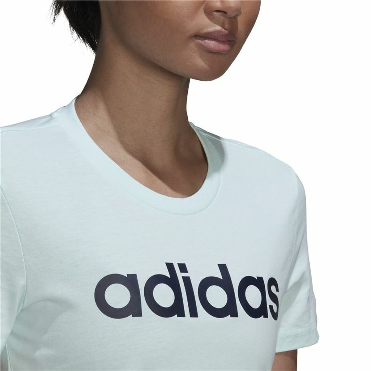Футболка с коротким рукавом женская Adidas Loungewear Essentials Slim Logo Мята-2