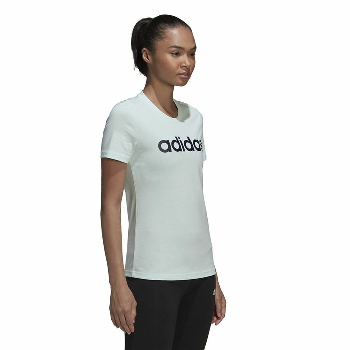 Футболка с коротким рукавом женская Adidas Loungewear Essentials Slim Logo Мята-4