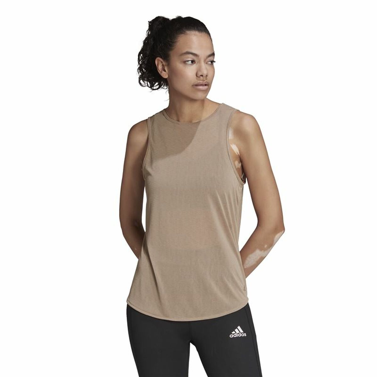 Женская футболка без рукавов Adidas Studio Summer Белый-6