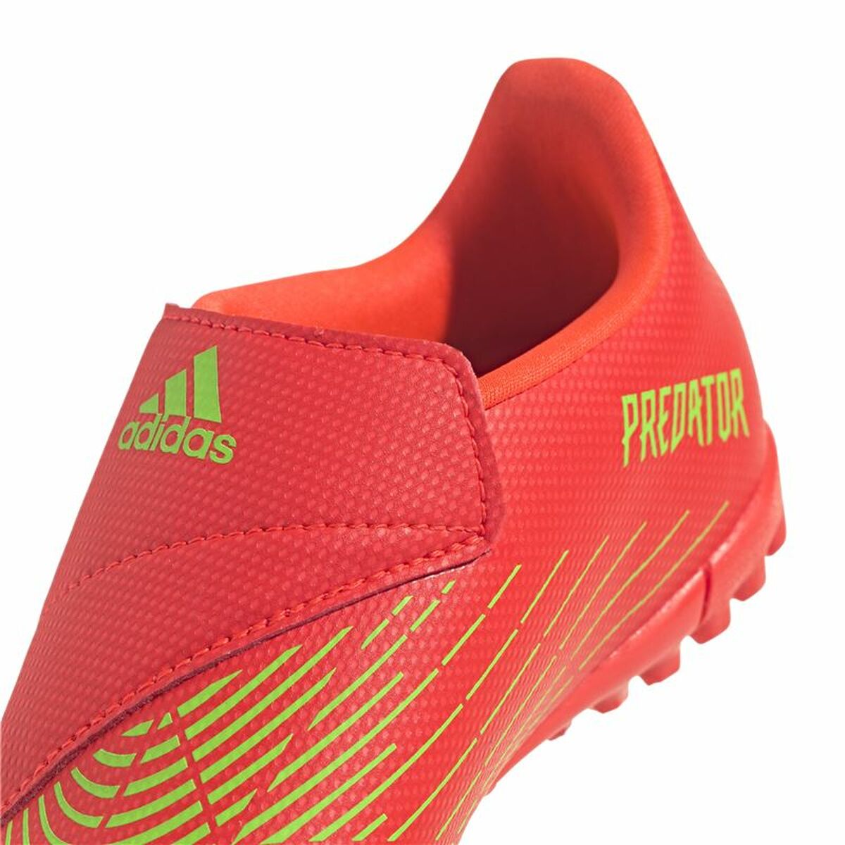 Детские кроссовки для футзала Adidas  Predator Edge.4 Оранжевый-4