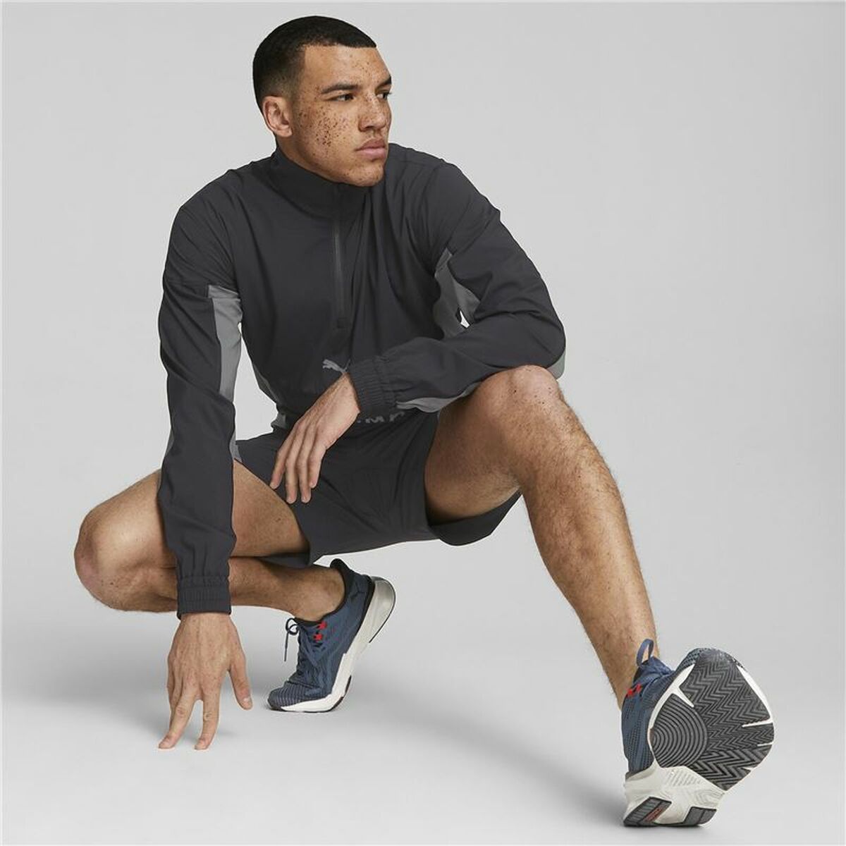 男子运动夹克Puma Fit Woven Black-7