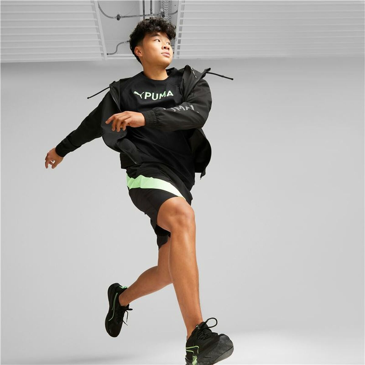 Спортивные мужские шорты Puma Fit  Чёрный-6