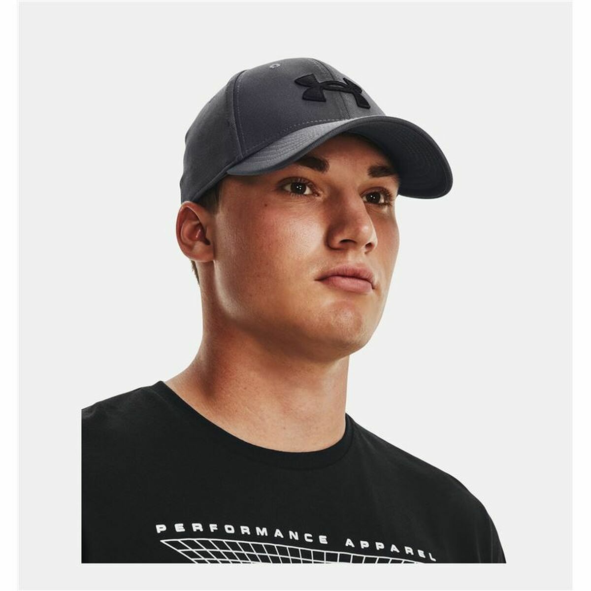 Спортивная кепка Under Armour Blitzing Серый-2