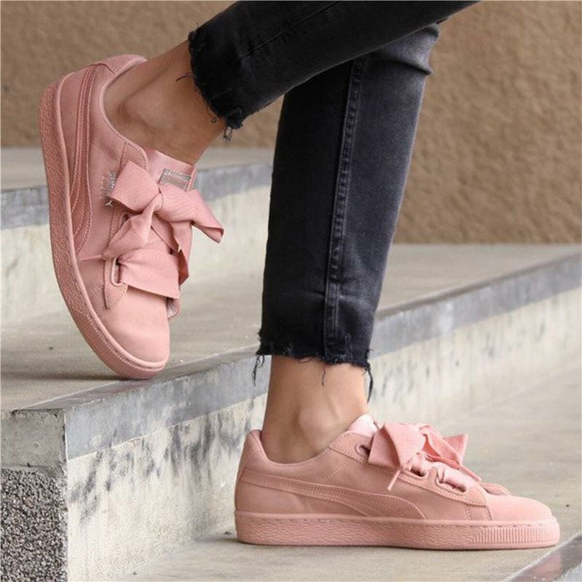 Женские спортивные кроссовки Puma Suede Heart Ep Жёлтый-8