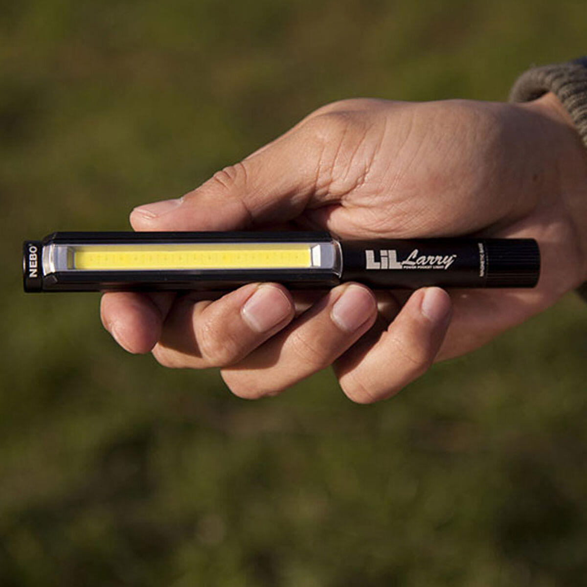 Linterna LED Nebo Lil Larry 250 Lm-7