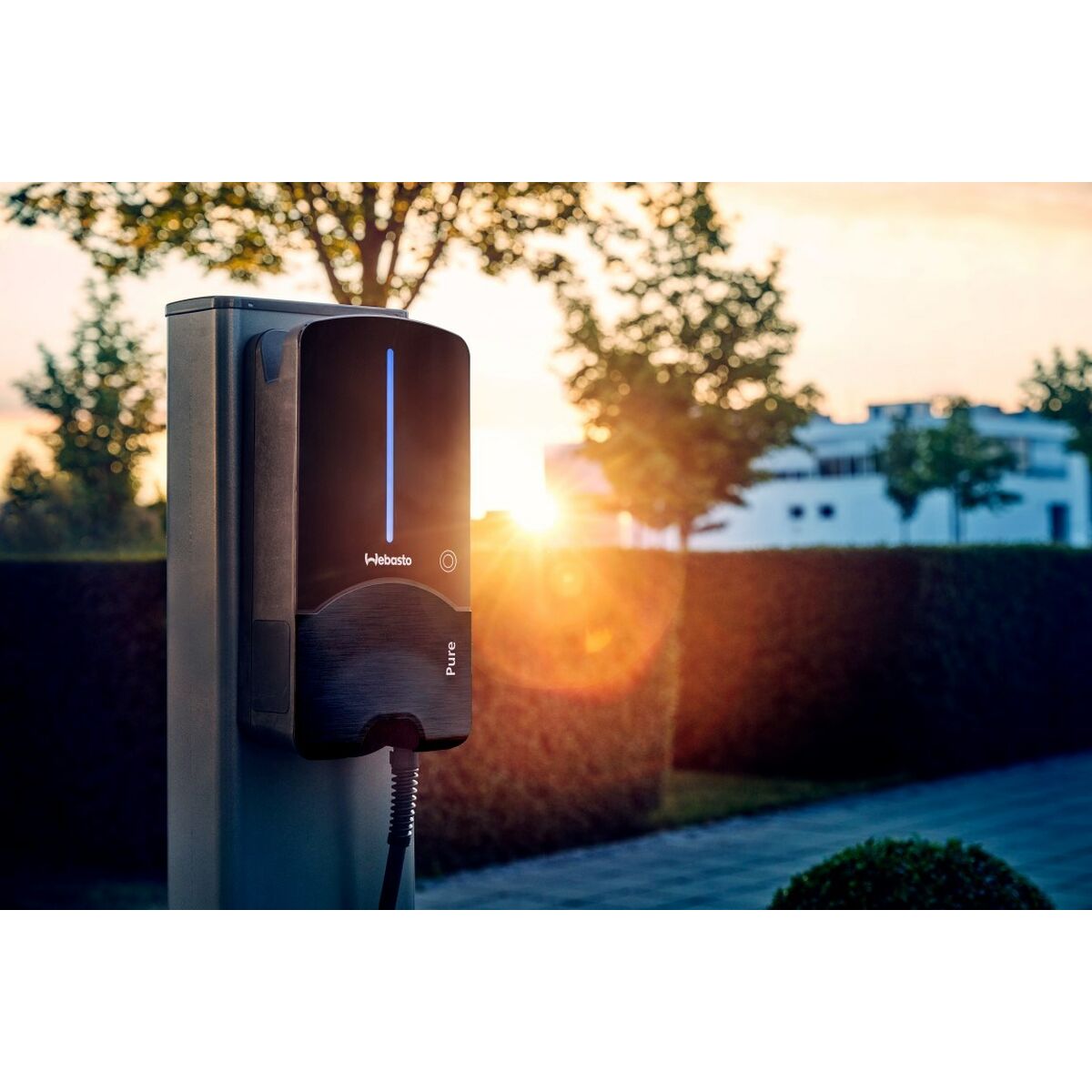 Автомобильное зарядное устройство Webasto Pure II 11000 W-2