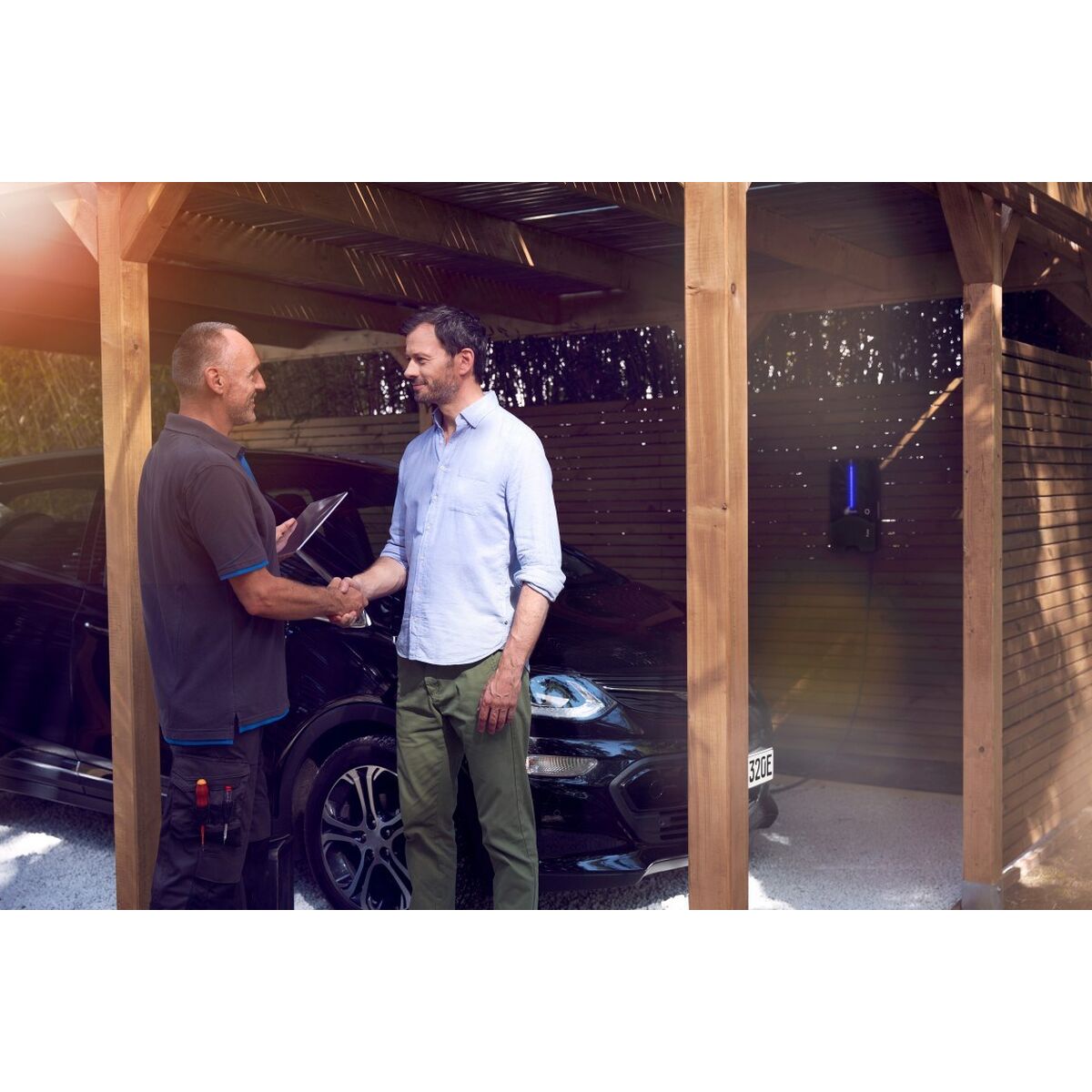 Автомобильное зарядное устройство Webasto Pure II 11000 W-4