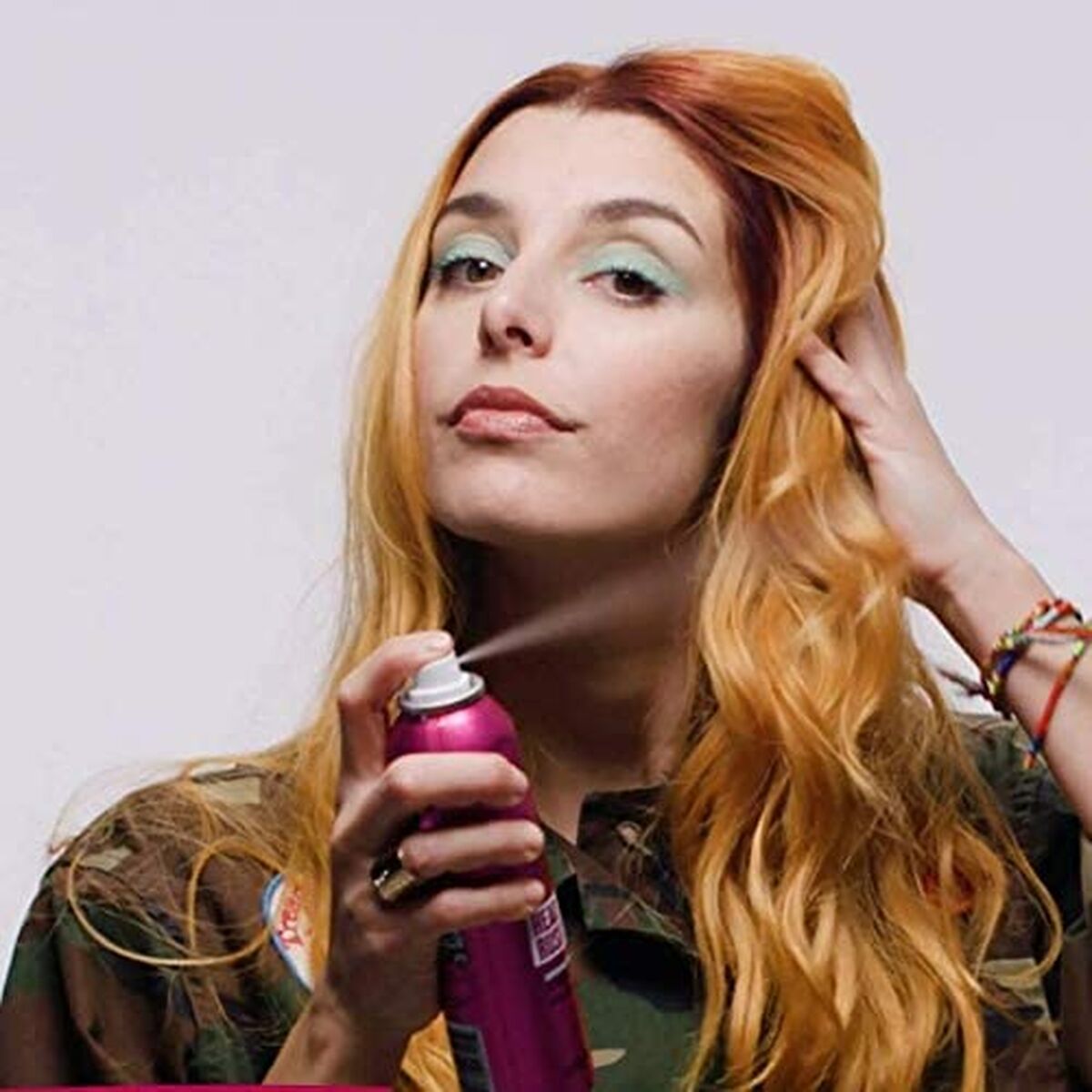Блестящий спрей для волос Tigi Headrush-4