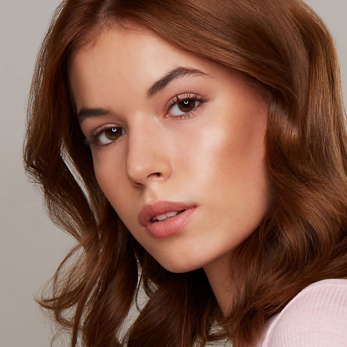 Макияжный набор Essence Contouring 10-lighter skin дуэт 7 g-4