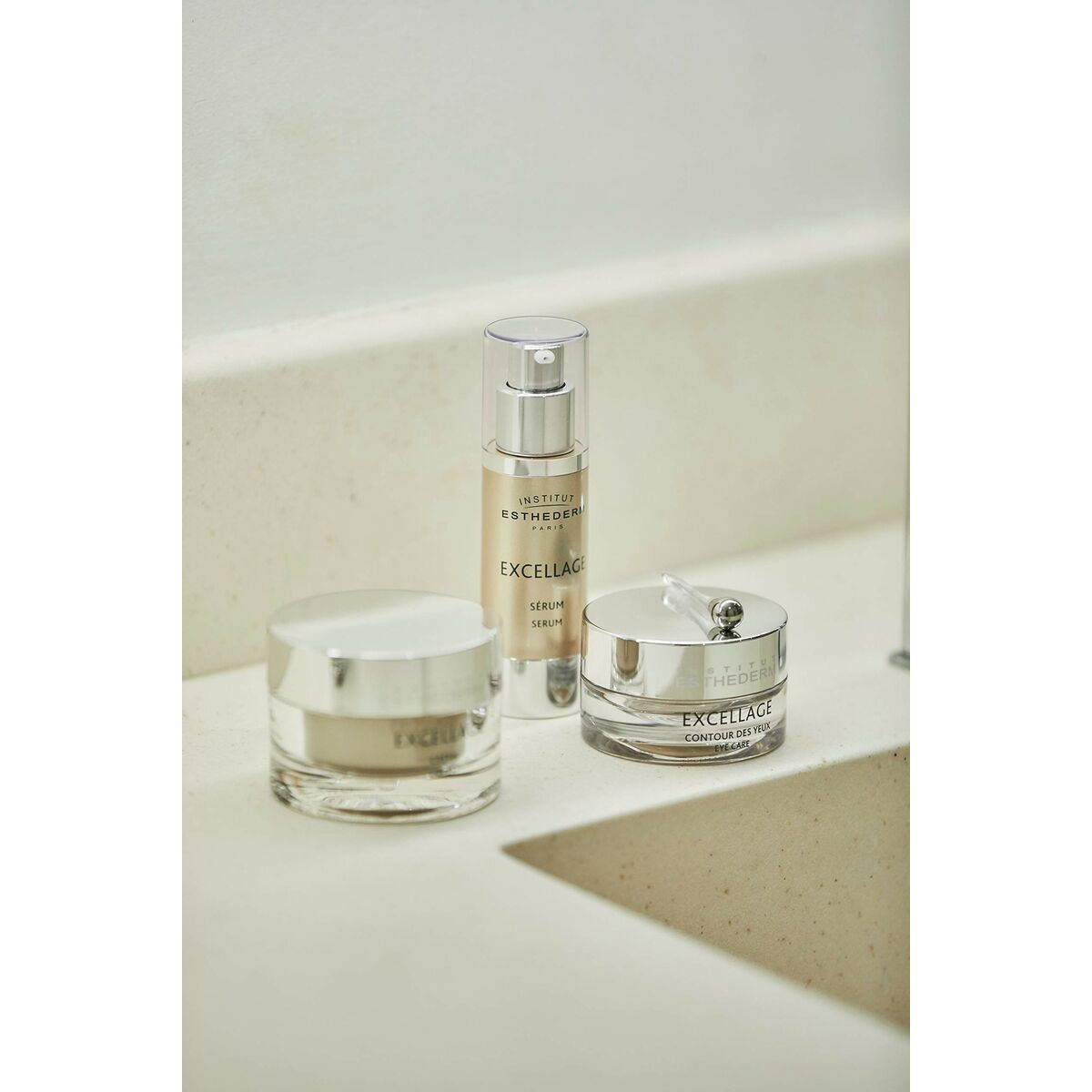 Siero per l'Istituto Esthederm Excellage 30 ml-2