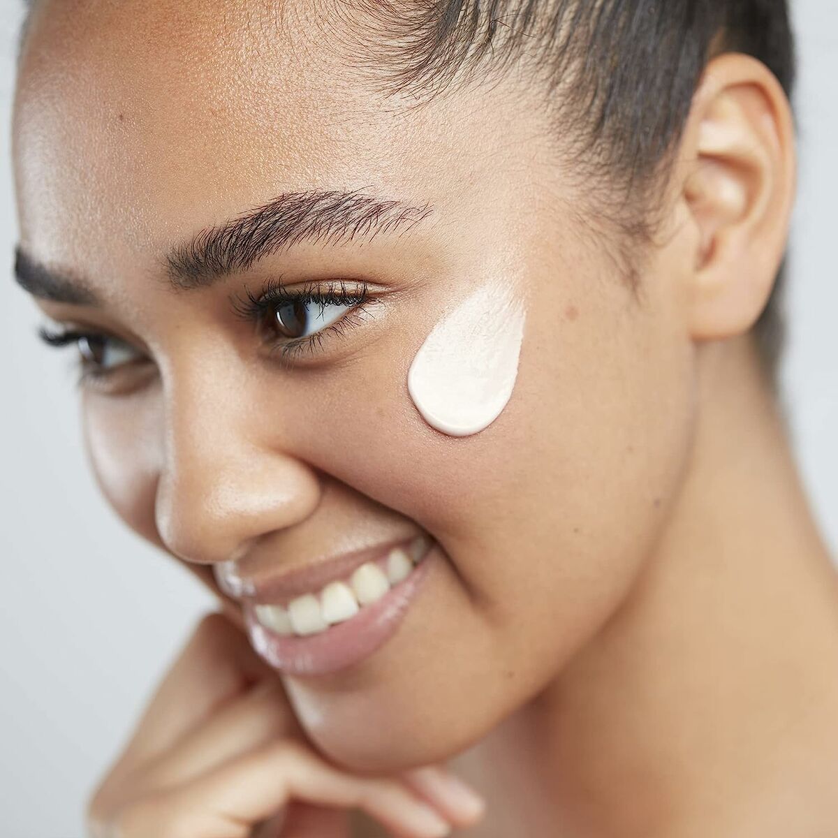 Base per il trucco di Emis Glow Priming Moisturiser Idratante 60 ml-5