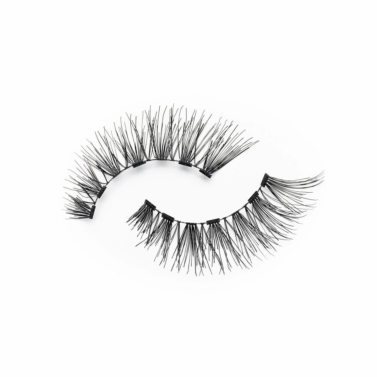 Set di ciglia di contraffazione Eylure Pro Magnetic N° 117 Fluttery light-2