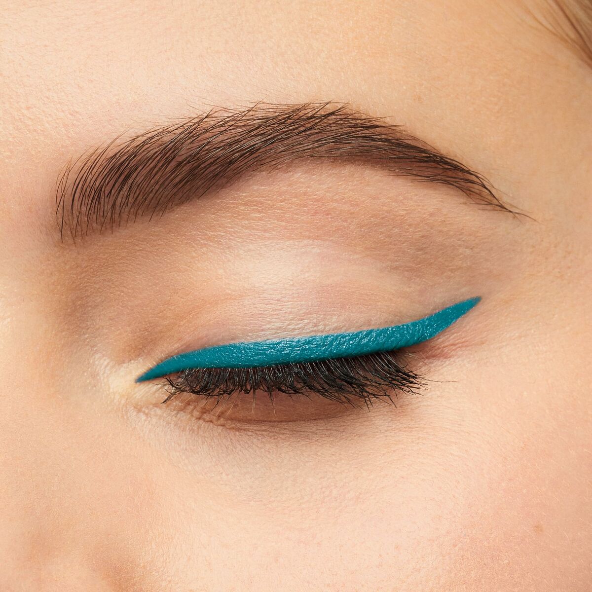 Карандаш для глаз Bourjois Contour Clubbing Sea Blue Soon 1,2 g-4