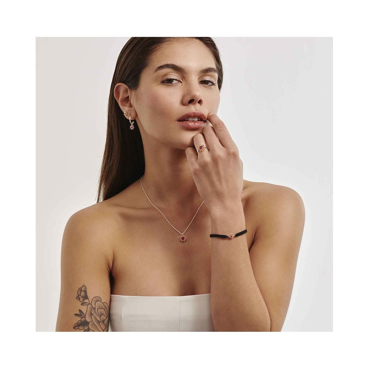 女性の鎖の放射RY000118 40 cm-3